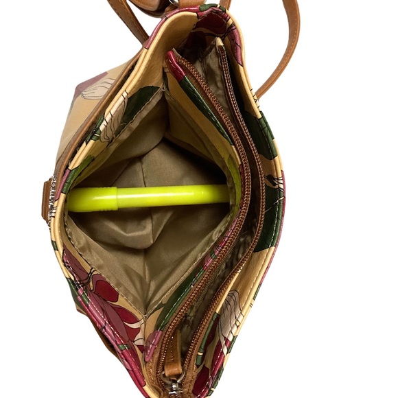 Koltov Daisy Crossbody Vegan Faux Leather Floral Print Purse - Picture 12 of 15